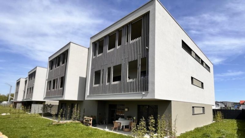Leutkirch im Allgäu Hochwertige 2-Zi-Wohnung mit überdachter Terrasse in bester Lage von Leutkirch zu vermieten Wohnung mieten