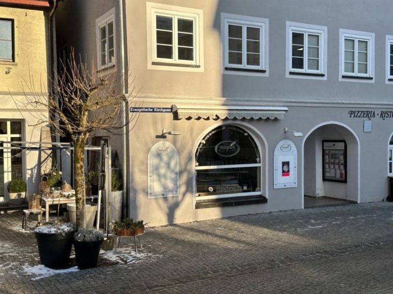 Leutkirch im Allgäu Klein aber fein: Vielseitig nutzbare Gewerbefläche in historischem Gebäude im Zentrum von Leutkirch Gewerbe mieten