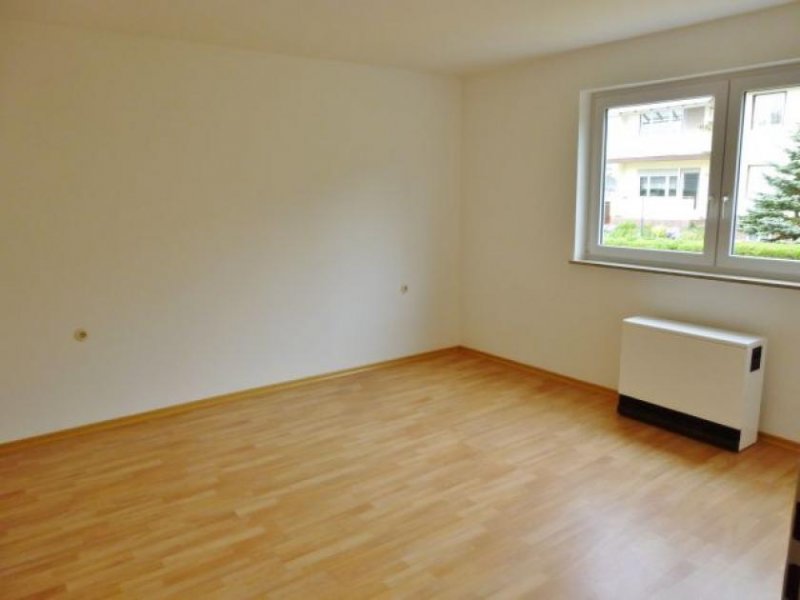 Bernstadt 3-Zi.-Whg. mit Balkon für maximal 3 Personen Wohnung mieten