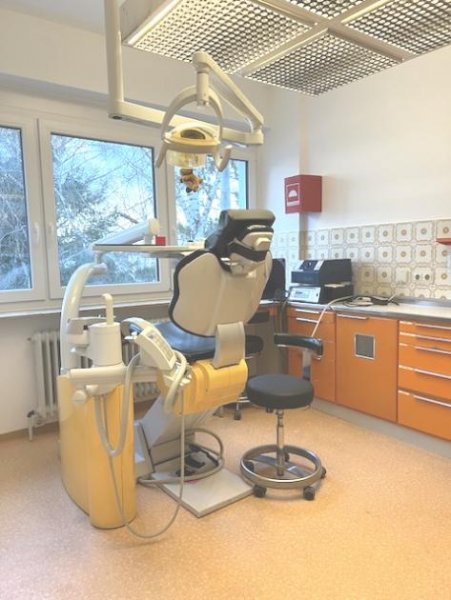 Senden (Landkreis Neu-Ulm) Büro ,Gewerberäume ,Ehemalige Zahnarztpaxis , frequentierte Lage in Senden-Iller Gewerbe mieten