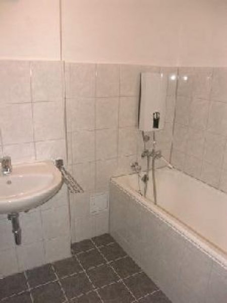 Nürnberg N-St. Sebald: 3-Zi-Whg.(1.OG m.Lift) mitten in der Altstadt,Bad m. Badewanne,Balkon Wohnung mieten