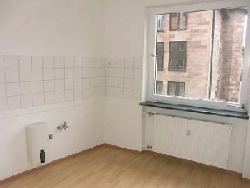 Nürnberg N-St. Sebald: 3-Zi-Whg.(1.OG m.Lift) mitten in der Altstadt,Bad m. Badewanne,Balkon Wohnung mieten