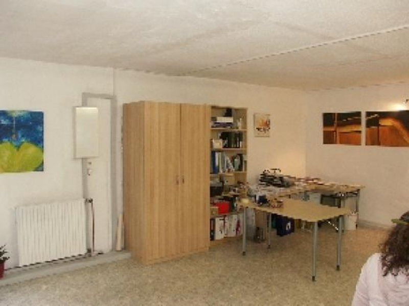 Nürnberg N-Rosenau: Büroeinheit auf 2 Etagen (1.+2. OG) auf ca. 300 m² in zentraler Lage Gewerbe mieten
