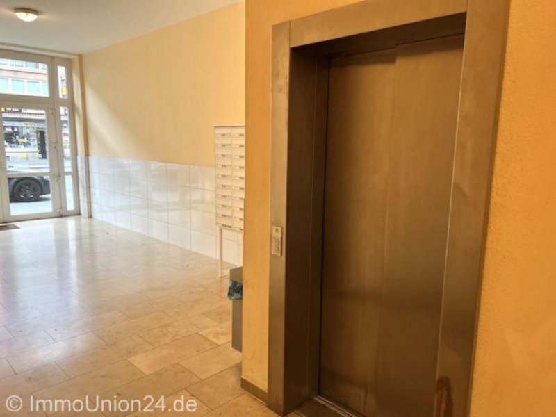 Nürnberg 395,- für kompakte 1 Zimmer 25 qm Südstadtwohnung ideal für Singles - Studenten - Pendler Wohnung mieten