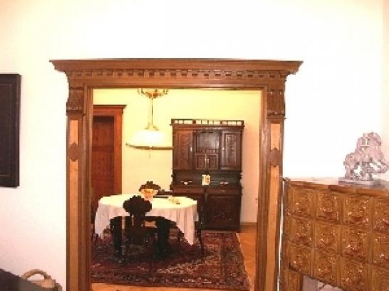 Nürnberg N-St.Peter: 5-Zi-Whg. (EG) in repräsentativer Villa, Parkett, EBK, Gartennutzung, Stellplatz Wohnung mieten