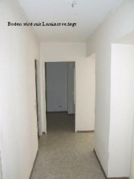 Nürnberg N-Rennweg: 2-Zi-Whg. (EG), ERSTBEZUG n. Renovierung, Laminat neu, Bad neu Wohnung mieten