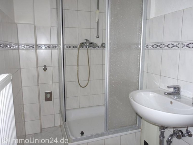 Nürnberg SOFORT freie 2,5 Zimmer 6 4 qm + SONNEN- BALKON + helles Bad in ruhiger Wohnlage von SCHOPPERSHOF Wohnung mieten