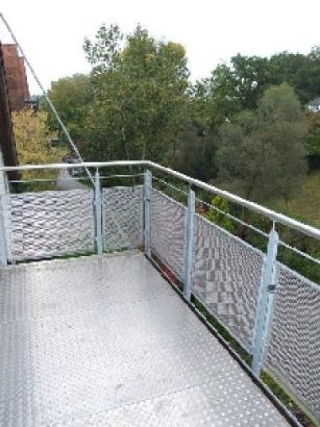 Wendelstein Wendelstein: 5-Zi-Whg. (2. OG oh. Lift), Parkett, EBK, großer Balkon mit Blick ins Grüne Wohnung mieten