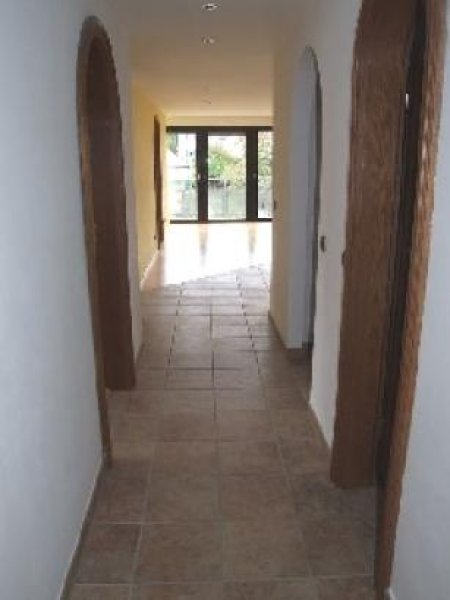 Wendelstein Wendelstein: 5-Zi-Whg. (2. OG oh. Lift), Parkett, EBK, großer Balkon mit Blick ins Grüne Wohnung mieten