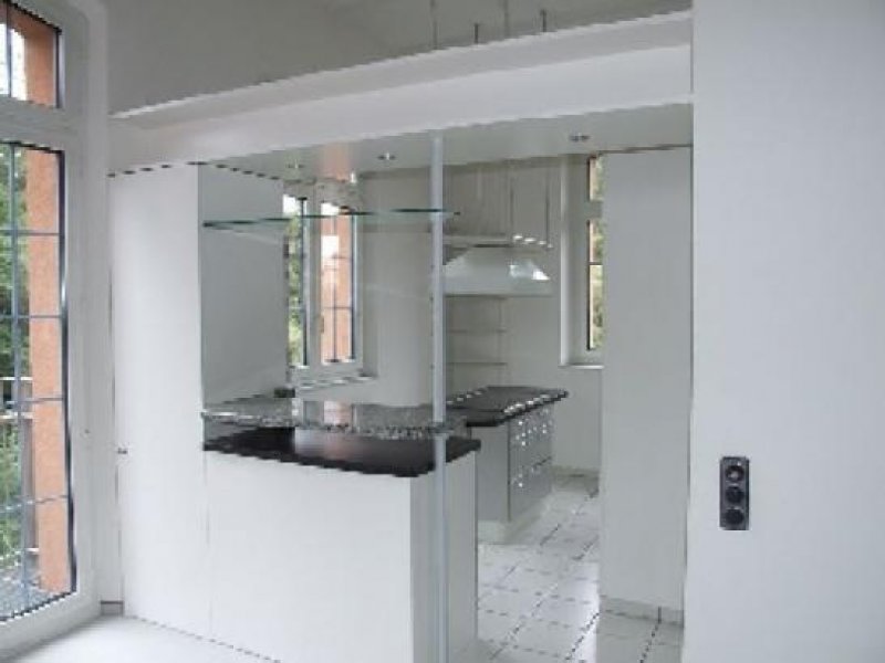 Wendelstein Wendelstein: 5,5-Zi-Galerie-Whg.(1. OG m. Lift),EBK,exkl. Bad,Sauna,Doppelgarage, Blick ins Grüne Wohnung mieten