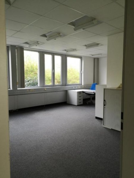 Langenzenn Büro & flex. Gewerbeflächen z.B. für Praxis, Kanzlei, Ausstellung, Lager, Physio - Langenzenn Gewerbe mieten