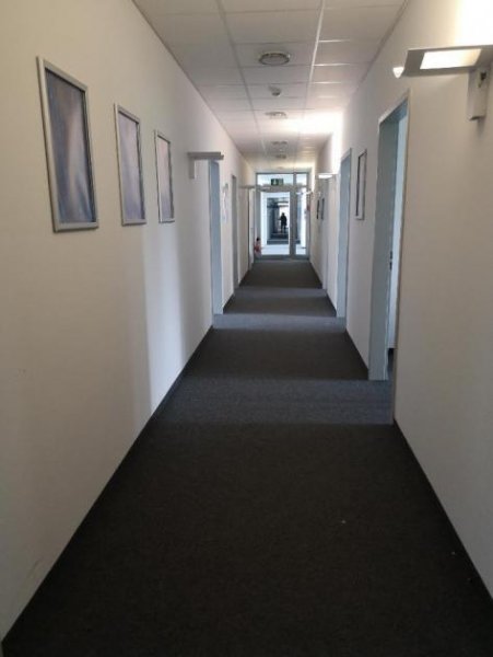 Langenzenn Büro & flex. Gewerbeflächen z.B. für Praxis, Kanzlei, Ausstellung, Lager, Physio - Langenzenn Gewerbe mieten