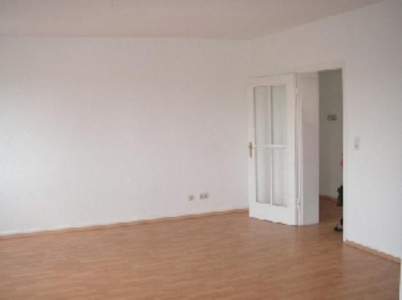 Fürth FÜ-City: 3-Zi-Gewerbeeinheit (1. OG oh. Lift), komplett neues Bad, zentrale Lage Gewerbe mieten