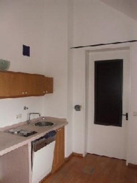 Fürth FÜ: 3-Zi.-Büro (1. OG), exklusive Ausstattung, Parkett, bis zu 10 Stellplätze möglich Gewerbe mieten