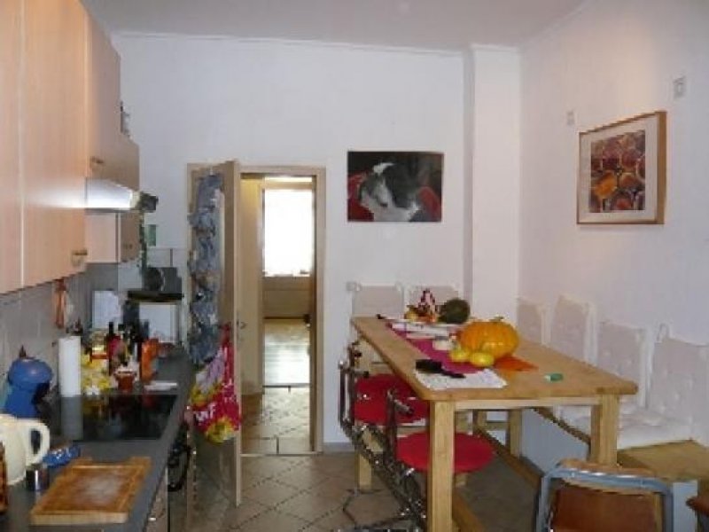 Fürth FÜ: 5-Zi-Whg. (2. OG), Holzdielenböden, EBK, Bad m. Badewanne u. Dusche, Balkon Wohnung mieten