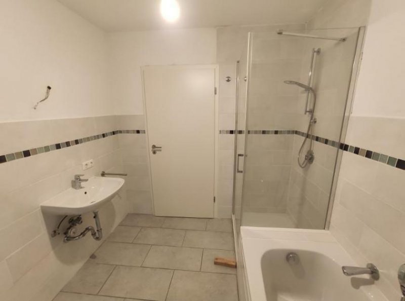 Weisendorf 2 Zi. Souterrain Wohnung mit Terrasse und Garten (optional) Wohnung mieten