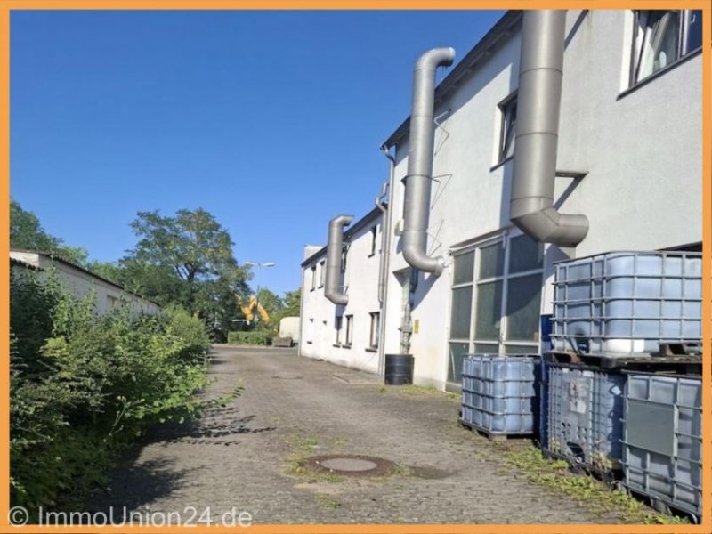 Schwabach 2.200,- EUR für vielseitige 368 qm Werkstatt - Halle mit Rolltor im Gewerbegebiet Rednitzhembach Gewerbe mieten