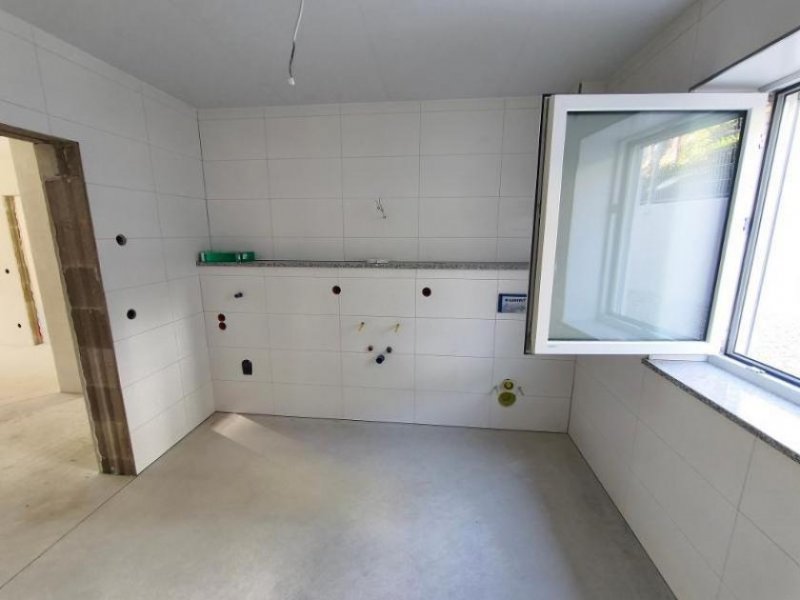 Adelsdorf (Landkreis Erlangen-Höchstadt) 4 Zi. Neubauwohnung (Nr. 3) im EG mit Balkon Wohnung mieten