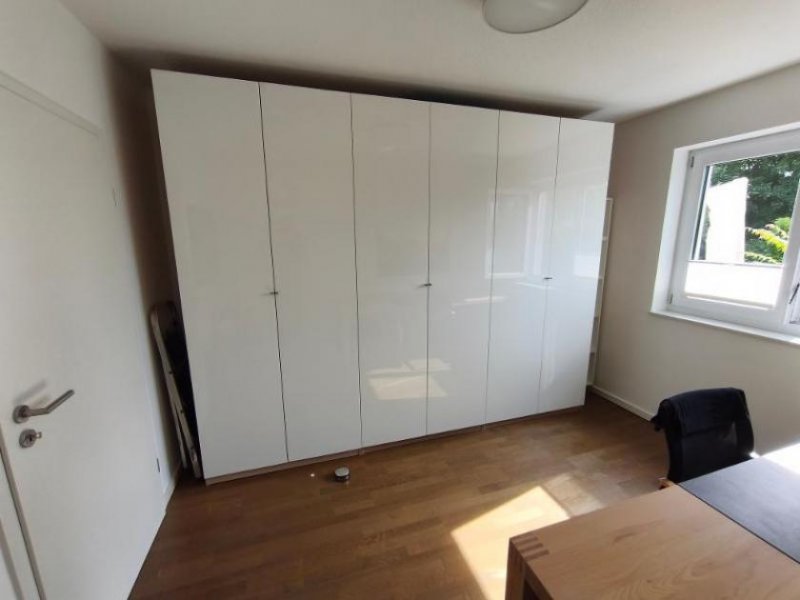 Heroldsbach 3 Zi. Wohnung (möbliert) im EG mit Terrasse, Carport und Stellplatz Wohnung mieten