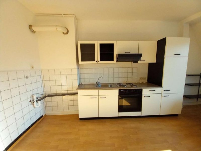 Hof 52173 - Helle Dachgeschoßwohnung mit Einbauküche Wohnung mieten