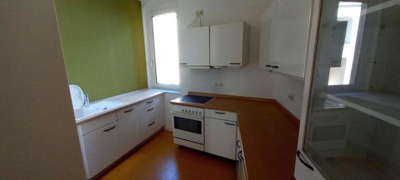 Hof H-43016 - Großzügige, modernisierte Altbauwohnung in der Ludwigstraße Wohnung mieten