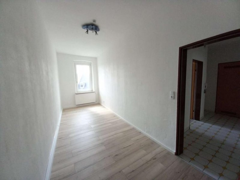 Hof H-43018 - Renovierte Stadtwohnung im Zentrum von Hof Wohnung mieten