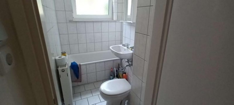 Hof H-53121 - Helle 3-Zimmer-Wohnung mit Tageslichtbad Wohnung mieten
