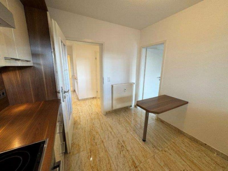 Hof H-53161 - Moderne Wohnung mit Loggia am Bismarckturm Wohnung mieten