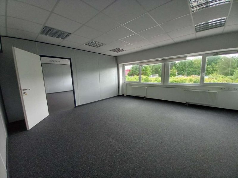 Hof H-58201 - Klein? Groß! Größer! Variable Büroflächen mit Stellplätzen Gewerbe mieten