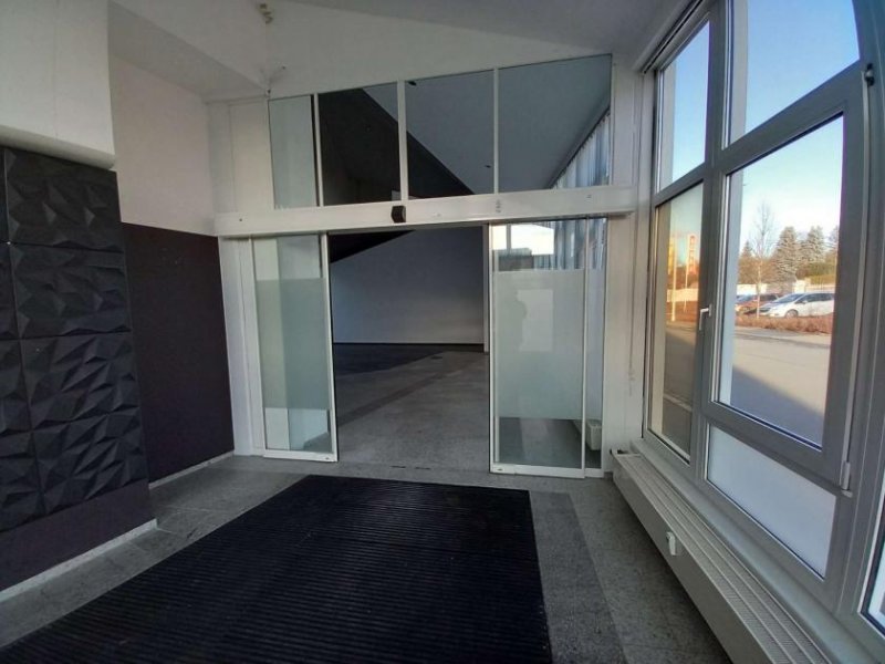 Rehau H-58108 - Gewerberäume für Büro oder Eínzelhandel in Rehau Gewerbe mieten