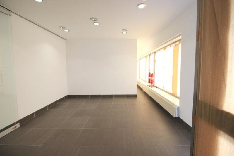 Kulmbach Ihre Praxis oder Kanzlei?
Am Eingang zur "neuen Mitte" der Stadt! Gewerbe mieten