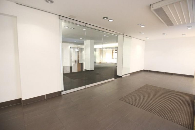 Kulmbach Ihre Praxis oder Kanzlei?
Am Eingang zur "neuen Mitte" der Stadt! Gewerbe mieten