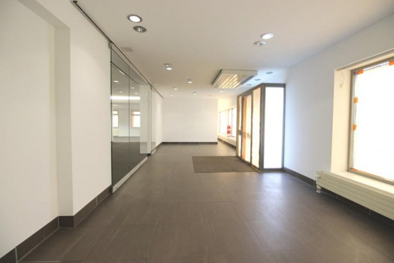 Kulmbach Tolle Gewerberäume in der Stadtmitte!
Ihre Praxis oder Kanzlei? Gewerbe mieten