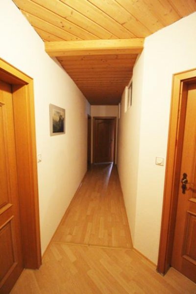 Rugendorf PLATZ-Wunder!
Außergewöhnliche 4-Zimmer-Whg. zwischen KU und KC Wohnung mieten