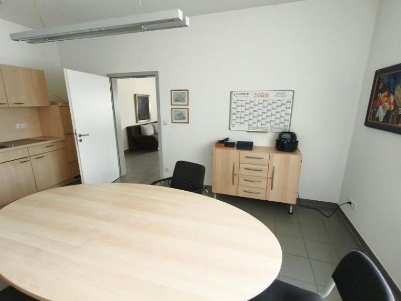 Mühlhausen (Landkreis Erlangen-Höchstadt) Bürofläche im 1. Obergeschoss Gewerbe mieten