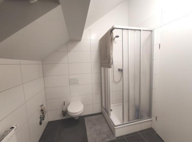 Pommersfelden 2 Zi. Wohnung im DG (2.OG) Wohnung mieten