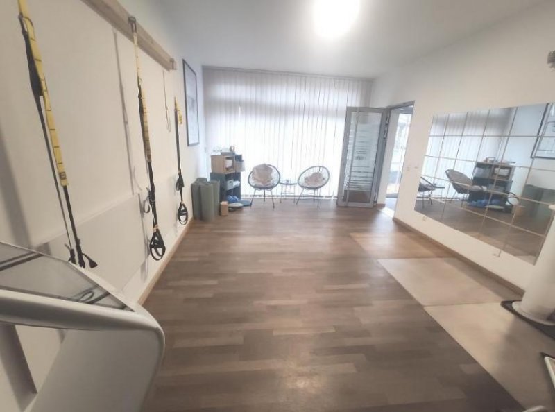 Lichtenfels (Landkreis Lichtenfels) Laden- oder Bürofläche (rechts, zentral gelegen) Gewerbe mieten