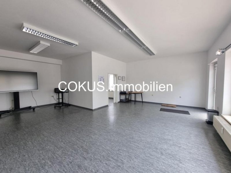 Schmalkalden Zentrale Büroflächen mit Glasfaser - perfekt für Schulung, Beratung & mehr! Gewerbe mieten