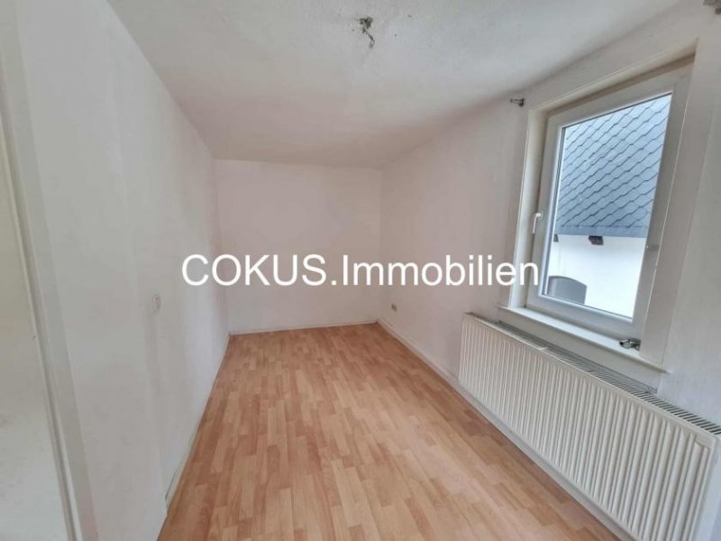 Steinbach-Hallenberg 3 ZKB Wohnung - mit wahlweise Stellplatz o. Garage Wohnung mieten