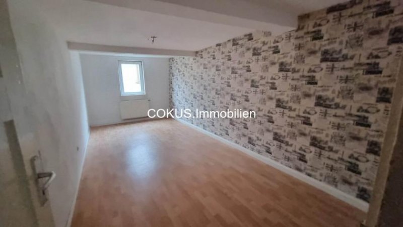 Steinbach-Hallenberg 3 ZKB Wohnung - mit wahlweise Stellplatz o. Garage Wohnung mieten