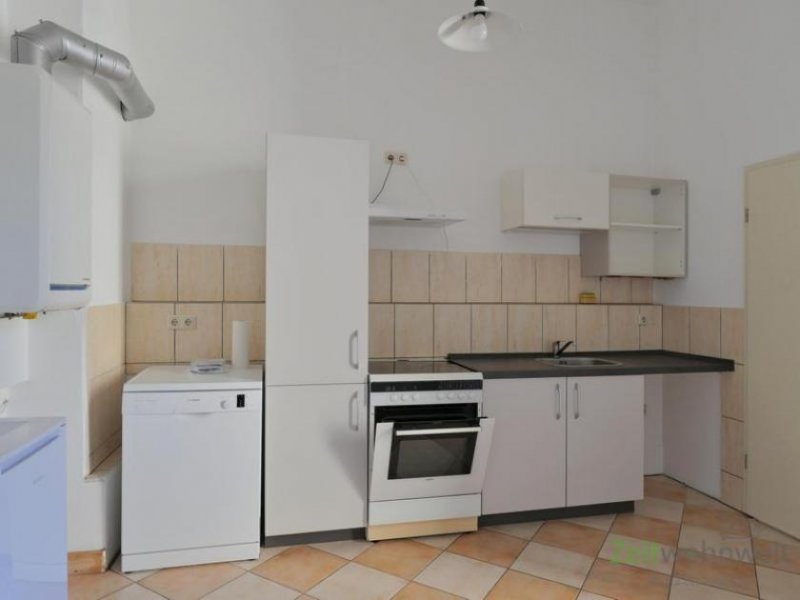 Meiningen (12403_01) MGN: helle 2-Raum-Wohnung mit Parkett, Holzdielung, Stuckdecken, Balkon und Einbauküche in der Innenstadt Wohnung