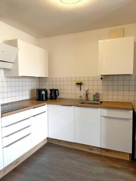 Meiningen (12536_19) MGN: kleine, hübsche 2-Raum-Dachgeschoss-Wohnung mit Vinylböden in der Heimstraße, EBK möglich Wohnung mieten