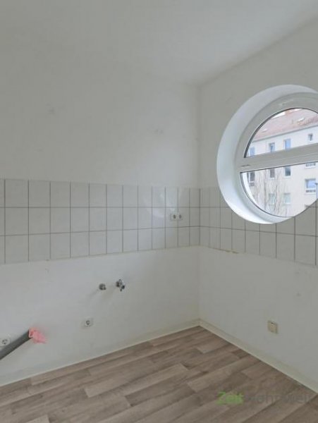 Meiningen (12536_26) MGN: bezugsfertige 1-Zimmer-Wohnung mit Aufzug und Balkon Wohnung mieten