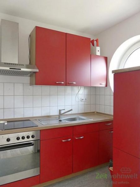 Meiningen (12536_44) MGN: hübsche 1-Raum-Wohnung mit Balkon im 2.Obergeschoss, neue Vinylbböden, EBK möglich, Aufzug Wohnung mieten