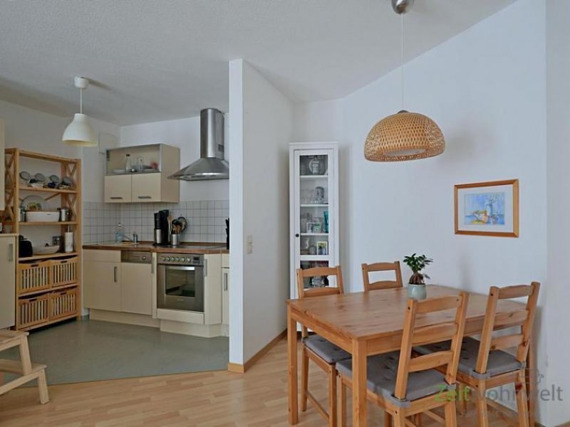 Meiningen (12536_72) MGN: moderne 2-Raum-Wohnung mit Laminatböden und Balkon, EBK und weitere Möbel möglich Wohnung mieten