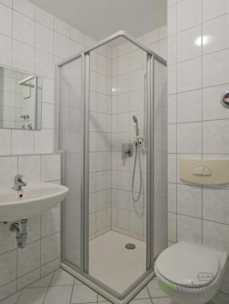 Meiningen (12536_79) MGN: bezugsfertig neu renovierte Wohnung im Hochparterre mit Balkon in der Heinrich-Heine-Straße Wohnung mieten