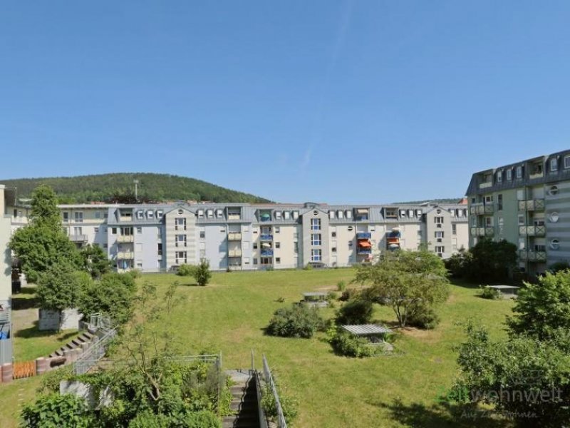 Meiningen (12536_84) MGN: ruhige 3-ZKB mit sonnigem Balkon zum grünen Innenhof, Hausmeisterservice inklusive Wohnung mieten