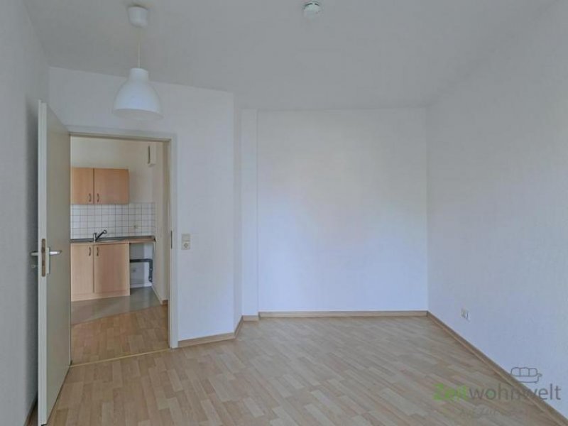 Meiningen (12536_98) MGN: kleine 2-Zimmer-Wohnung mit Laminatböden zum ruhigen Innenhof, EBK und Hausmeisterdienste inkl. Wohnung mieten