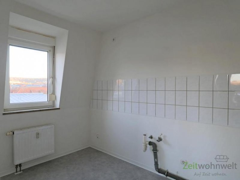 Meiningen (12537_38) MGN: ruhige 2-Raum-Dachgeschoss-Wohnung mit Aufzug und Balkon zum grünen Innenhof, Hausmeisterservice Wohnung mieten