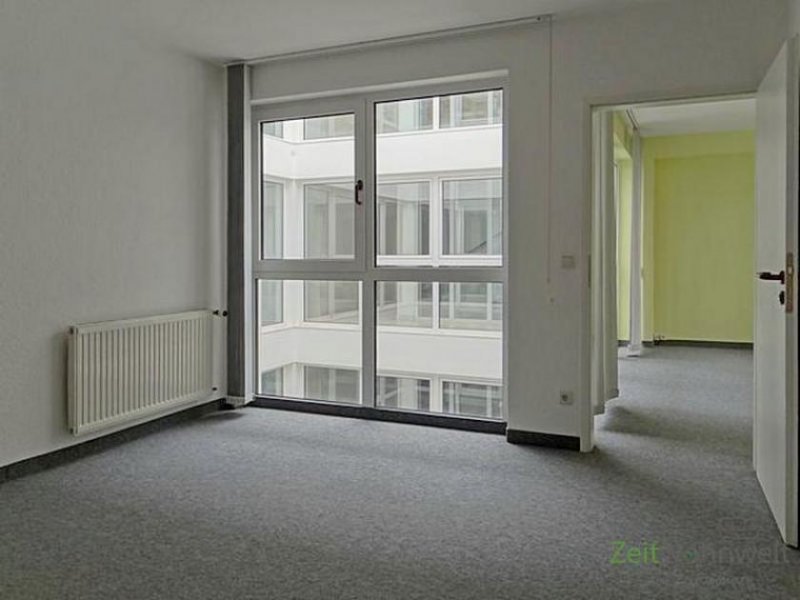 Meiningen (12994_05) MGN: provisionsfrei! große abgeschlossene Büroeinheit mit Aufzug und Parkplatz direkt in der Meininger City! mieten